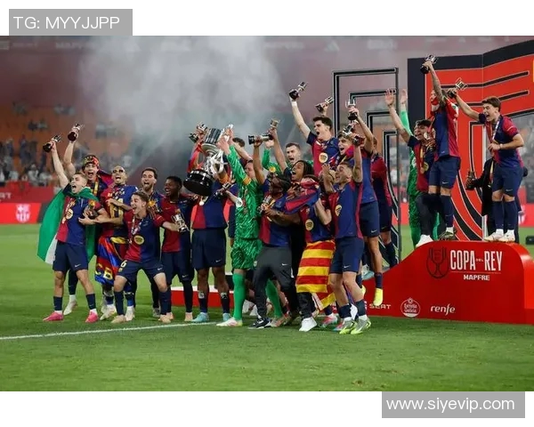 巴萨与巴伦西亚国王杯激战即将上演精彩直播全程回顾与分析